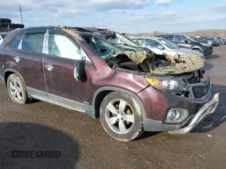 2012 Kia Sorento EX with VIN 5XYKUDA29CG262599, listed as a IAAI auction lot 41527740 with Not Provided miles. Bid and sale history available at carsss.com. Image 1.