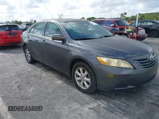 2009 Toyota Camry with VIN 4T1BE46K69U319558, listed as a IAAI auction lot 42146651 with 204,741 mi miles. Bid and sale history available at carsss.com. Image 1.
