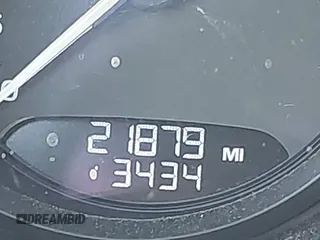 2023 Porsche Macan z VIN WP1AA2A56PLB14311, wystawiony jako IAAI lot #42527908 z przebiegiem 21 879 mil mil oraz . Historia ofert i sprzedaży dostępna na DreamBid. Obrazek 15.