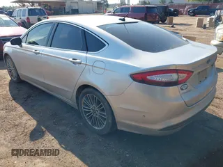 2014 Ford Fusion SE with VIN 3FA6P0HD9ER231067, listed as a IAAI auction lot 41946109 with 265,233 mi miles. Bid and sale history available at carsss.com. Image 3.