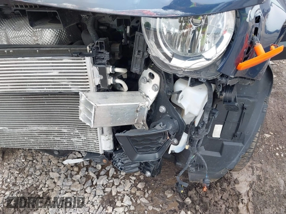 2021 Jeep Renegade Latitude с VIN ZACNJDBB0MPM25613, выставлен на аукционе IAAI как лот 42364270 с пробегом 70 832 миль миль и . История ставок и продаж доступна на DreamBid. Изображение 6.