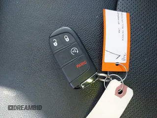 2023 Jeep Compass Latitude Lux с VIN 3C4NJDFNXPT502492, выставлен на аукционе IAAI как лот 41597253 с пробегом 18 747 миль миль и . История ставок и продаж доступна на DreamBid. Изображение 11.