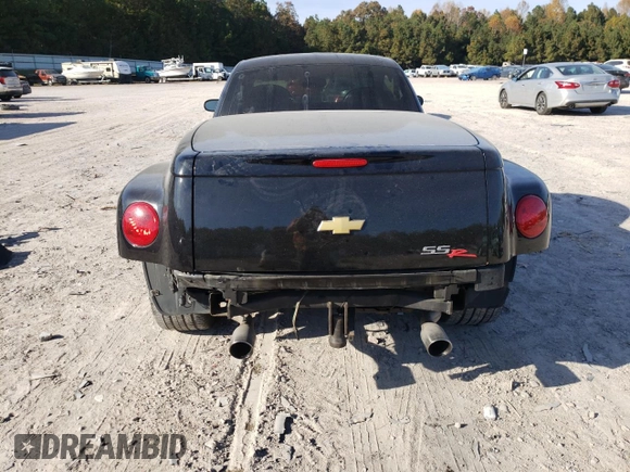 2005 Chevrolet SSR LS z VIN 1GCES14H35B121137, wystawiony jako Copart lot #77892444 z przebiegiem 89 997 mil mil oraz Szkoda całkowita • Salvage title. Historia ofert i sprzedaży dostępna na DreamBid. Obrazek 6.