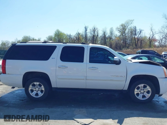 2008 GMC Yukon XL SLT 4SB with VIN 1GKFK16378R139856, listed as a IAAI auction lot 41933788 with 120,767 mi miles and . Bid and sale history available at carsss.com. Image 13.