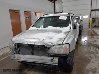 2006 Toyota Highlander w/3rd Row with VIN JTEEP21A160150739, listed as a IAAI auction lot 41347329 with 227,627 mi miles. Bid and sale history available at carsss.com. Image 12.