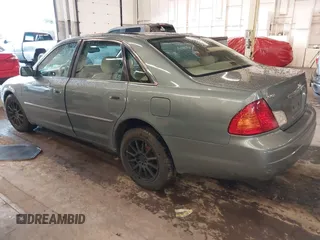 2000 Toyota Avalon XL with VIN 4T1BF28B9YU111753, listed as a IAAI auction lot 41243138 with 113,324 mi miles and . Bid and sale history available at DreamBid. Image 3.
