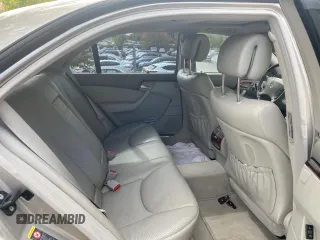 2005 Mercedes-Benz S-Class 5.0L with VIN WDBNG75J35A460118, listed as a Copart auction lot 77103084 with 99,573 mi miles and Clean Title. Bid and sale history available at carsss.com. Image 6.