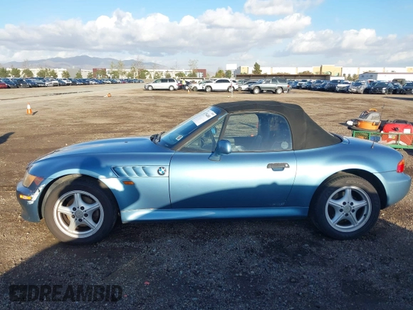 1996 BMW 3 Series Z3 1.9 with VIN 4USCH7324TLB70163, listed as a IAAI auction lot 41754480 with 128,783 mi miles and . Bid and sale history available at carsss.com. Image 14.