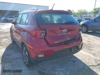 2024 Hyundai Venue SEL with VIN KMHRC8A37RU289787, listed as a IAAI auction lot 41780208 with NaN miles. Bid and sale history available at carsss.com. Image 3.