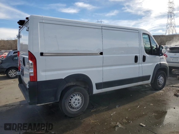 2024 Ram ProMaster Cargo Tradesman with VIN 3C6LRVVG0RE114324, listed as a Copart auction lot 83661704 with 8,722 mi miles and Salvage Title. Bid and sale history available at carsss.com. Image 3.