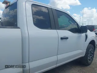 2022 Ford F-150 XL with VIN 1FTEX1EP8NKE11235, listed as a IAAI auction lot 42524567 with 86,647 mi miles and . Bid and sale history available at DreamBid. Image 13.