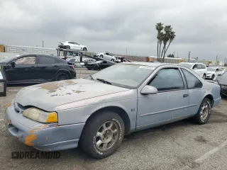 1995 Ford Thunderbird LX z VIN 1FALP62W2SH197132, wystawiony jako Copart lot #55864035 z przebiegiem 132 176 mil mil oraz Czysty tytuł • Clean title. Historia ofert i sprzedaży dostępna na DreamBid. Obrazek 1.