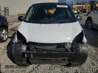 2019 Smart fortwo Pure z VIN WMEFJ9BA4KK386190, wystawiony jako Copart lot #85565094 z przebiegiem 15 531 mil mil oraz Szkody całkowita. Historia ofert i sprzedaży dostępna na DreamBid. Obrazek 5.