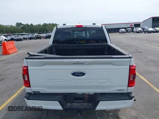 2021 Ford F-150 XL z VIN 1FTFW1E86MFC44784, wystawiony jako IAAI lot #40562636 z przebiegiem 56 427 mil mil oraz . Historia ofert i sprzedaży dostępna na DreamBid. Obrazek 16.