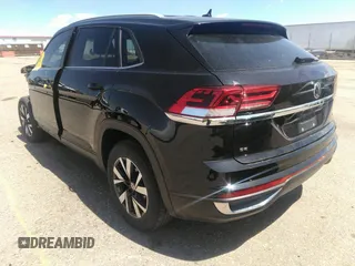 2022 Volkswagen Atlas SE with VIN 1V2LC2CA6NC224124, listed as a IAAI auction lot 42153826 with 49,551 mi miles and . Bid and sale history available at DreamBid. Image 3.