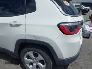 2020 Jeep Compass Latitude с VIN 3C4NJCBB4LT141695, выставлен на аукционе IAAI как лот 42248618 с пробегом 31 123 миль миль и . История ставок и продаж доступна на DreamBid. Изображение 18.