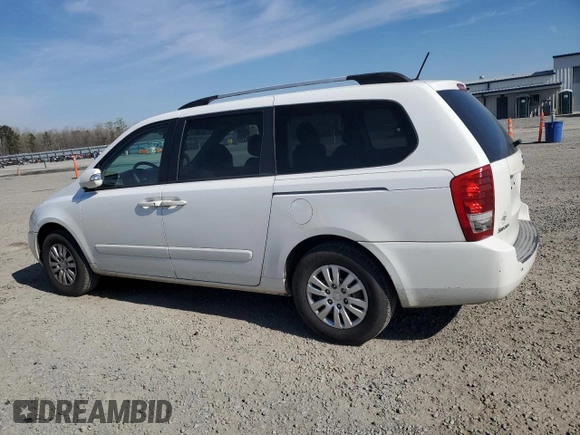2011 Kia Sedona LX with VIN KNDMG4C75B6369885, listed as a Copart auction lot 49249435 with 225,057 mi miles and Salvage Title. Bid and sale history available at carsss.com. Image 2.