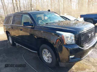 2017 GMC Yukon XL SLT with VIN 1GKS2GKC7HR285648, listed as a IAAI auction lot 41389631 with 84,989 mi miles. Bid and sale history available at carsss.com. Image 1.
