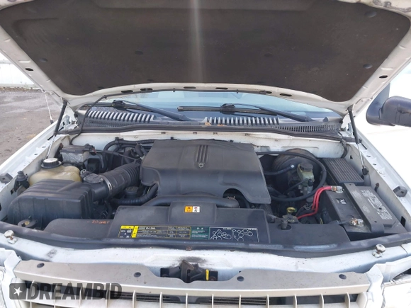 2003 Ford Explorer Eddie Bauer with VIN 1FMZU74W33ZB04853, listed as a IAAI auction lot 42210642 with 172,842 mi miles and . Bid and sale history available at DreamBid. Image 10.