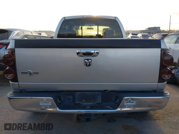 2008 Dodge 1500 SLT z VIN 1D7HA18298S592306, wystawiony jako IAAI lot #41885174 z przebiegiem 176 071 mil mil oraz . Historia ofert i sprzedaży dostępna na DreamBid. Obrazek 16.