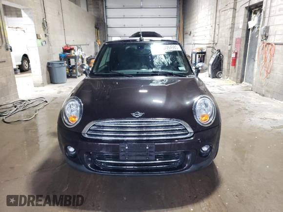 2015 MINI Convertible z VIN WMWZN3C59FT266929, wystawiony jako Copart lot #57264985 z przebiegiem 110 200 mil mil oraz Szkoda całkowita • Salvage title. Historia ofert i sprzedaży dostępna na DreamBid. Obrazek 5.