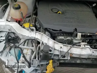 2017 Ford Escape SE z VIN 1FMCU9GD0HUA84092, wystawiony jako Copart lot #86713205 z przebiegiem 97 203 mil mil oraz Szkoda całkowita • Salvage title. Historia ofert i sprzedaży dostępna na DreamBid. Obrazek 15.