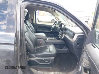 2022 Ford Expedition XLT with VIN 1FMJU1JT3NEA66717, listed as a IAAI auction lot 42674245 with 70,250 mi miles and . Bid and sale history available at DreamBid. Image 5.