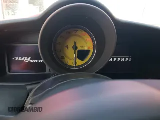 2018 Ferrari 488 z VIN ZFF80AMA1J0229687, wystawiony jako Copart lot #58090934 z przebiegiem Nie podano mil oraz Szkody całkowita. Historia ofert i sprzedaży dostępna na DreamBid. Obrazek 9.