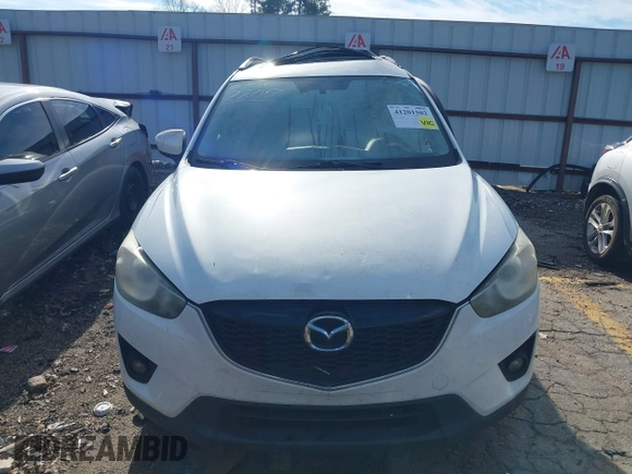2013 Mazda CX-5 Grand Touring with VIN JM3KE2DE2D0122805, listed as a IAAI auction lot 41201502 with 178,833 mi miles. Bid and sale history available at carsss.com. Image 12.