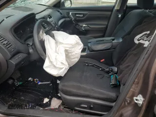 2015 Nissan Altima SL z VIN 1N4AL3AP2FC293633, wystawiony jako Copart lot #57646605 z przebiegiem 162 527 mil mil oraz Szkoda całkowita • Salvage title. Historia ofert i sprzedaży dostępna na DreamBid. Obrazek 7.