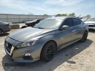 2019 Nissan Altima 2.5 SV with VIN 1N4BL4DV3KC111209, listed as a Copart auction lot 53860235 with 128,037 mi miles and Clean Title. Bid and sale history available at carsss.com. Image 1.
