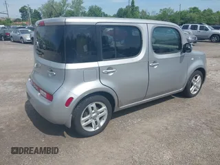 2010 Nissan Cube S z VIN JN8AZ2KR9AT166376, wystawiony jako IAAI lot #42252505 z przebiegiem 147 169 mil mil oraz . Historia ofert i sprzedaży dostępna na DreamBid. Obrazek 4.