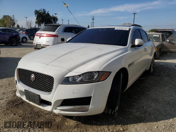 2016 Jaguar XF 35t Prestige with VIN SAJBE4BV5GCY14312, listed as a Copart auction lot 82659774 with 0 mi miles and Clean Title. Bid and sale history available at carsss.com. Image 1.