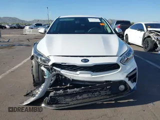 2021 Kia Forte LXS z VIN 3KPF24AD1ME376569, wystawiony jako IAAI lot #42592399 z przebiegiem 13 453 mil mil oraz . Historia ofert i sprzedaży dostępna na DreamBid. Obrazek 12.