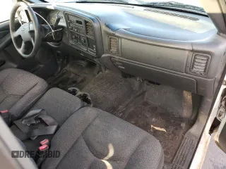 2003 Chevrolet Silverado 1500 with VIN IDCO004199ZZ, listed as a Copart auction lot 85870734 with 289,533 mi miles and Non Repairable. Bid and sale history available at DreamBid. Image 8.