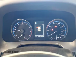 2016 Toyota RAV4 XLE with VIN 2T3RFREV5GW450084, listed as a Copart auction lot 48234635 with 123,008 mi miles and Salvage Title. Bid and sale history available at carsss.com. Image 9.