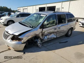 2006 Chrysler Town & Country LWB Touring with VIN 2A4GP54L66R689045, listed as a Copart auction lot 77197064 with 301,778 mi miles and Salvage Title. Bid and sale history available at carsss.com. Image 1.