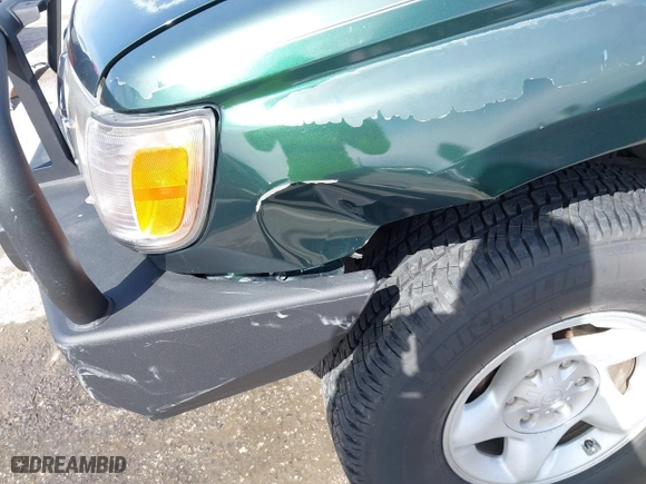 2001 Toyota 4Runner SR5 with VIN JT3HN86R919052107, listed as a IAAI auction lot 41868343 with 248,973 mi miles. Bid and sale history available at carsss.com. Image 6.