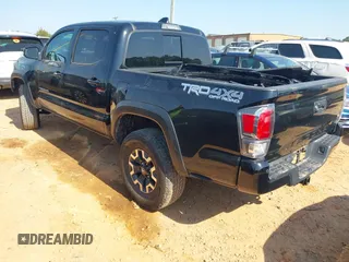 2021 Toyota Tacoma SR с VIN 3TMCZ5AN3MM423247, выставлен на аукционе IAAI как лот 42031290 с пробегом 27 913 миль миль и . История ставок и продаж доступна на DreamBid. Изображение 3.