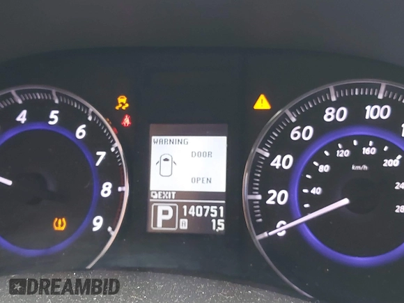 2012 Infiniti FX35 with VIN JN8AS1MW4CM151704, listed as a IAAI auction lot 41880455 with 140,751 mi miles. Bid and sale history available at carsss.com. Image 15.