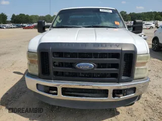 2008 Ford F-250 XL with VIN 1FTSX21R78EB61456, listed as a Copart auction lot 65693905 with 282,104 mi miles and Clean title. Bid and sale history available at DreamBid. Image 5.