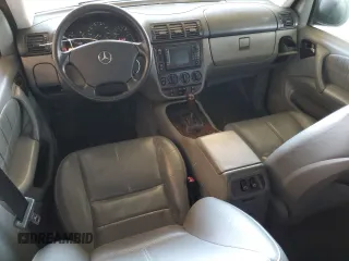 2001 Mercedes-Benz M 320/430/500 with VIN 4JGAB72E61A260183, listed as a Copart auction lot 58892655 with 71,651 mi miles and Clean title. Bid and sale history available at DreamBid. Image 8.