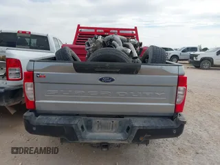 2020 Ford F-250 XL с VIN 1FT7W2BT6LEC10917, выставлен на аукционе IAAI как лот 42158569 с пробегом 120 975 миль миль и . История ставок и продаж доступна на DreamBid. Изображение 15.