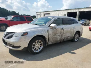 2019 Lincoln MKT with VIN 2LMHJ5NK5KBL02991, listed as a Copart auction lot 67745224 with 230,727 mi miles and Salvage Title. Bid and sale history available at DreamBid. Image 1.