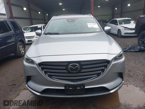 2020 Mazda CX-9 Grand Touring with VIN JM3TCADY4L0405509, listed as a IAAI auction lot 41124952 with 81,786 mi miles. Bid and sale history available at carsss.com. Image 12.