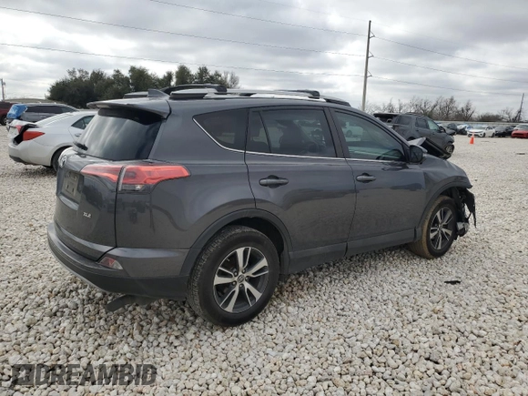 2018 Toyota RAV4 XLE with VIN 2T3WFREV6JW515146, listed as a Copart auction lot 43525825 with 73,257 mi miles and Salvage Title. Bid and sale history available at carsss.com. Image 3.