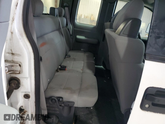 2005 Ford F-150 STX with VIN 1FTRX12W85FB60206, listed as a Copart auction lot 44355625 with 102,737 mi miles and Salvage Title. Bid and sale history available at carsss.com. Image 10.