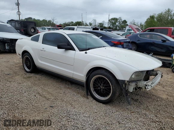 2008 Ford Mustang Deluxe with VIN 1ZVHT80N385107270, listed as a Copart auction lot 51491455 with 200,786 mi miles and Salvage Title. Bid and sale history available at DreamBid. Image 4.