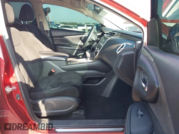 2016 Nissan Murano Platinum with VIN 5N1AZ2MG4GN169864, listed as a IAAI auction lot 42479126 with 105,133 mi miles and . Bid and sale history available at DreamBid. Image 5.