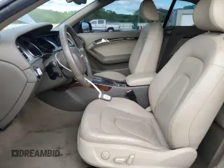 2011 Audi A5 Premium Plus z VIN WAUJFAFH7BN017967, wystawiony jako Copart lot #54683025 z przebiegiem 137 184 mil mil oraz Czysty tytuł • Clean title. Historia ofert i sprzedaży dostępna na DreamBid. Obrazek 7.